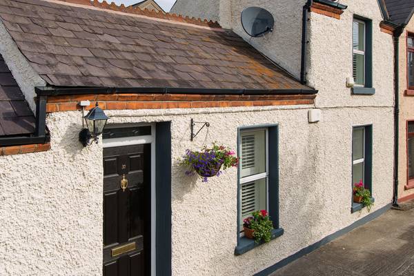 Quaint refurbed one-bed in old D4 for €395,000