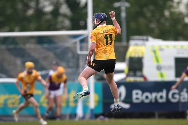 Frenetic finish sees Antrim strike late to beat Wexford 