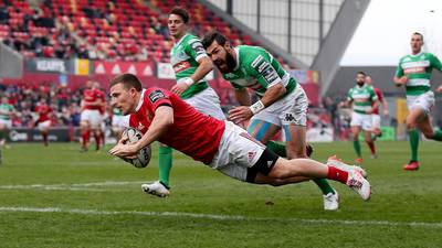 Munster trounce Treviso and give Erasmus  a happy headache