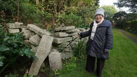 OPW starts to transport Abbey Theatre facade stones to Phoenix Park from Killiney back garden