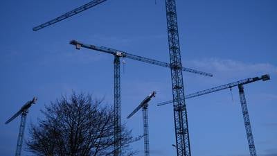 Marginal growth in commercial construction in October 