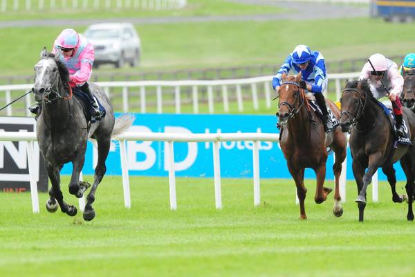Phoenix Of Spain sluices home to take 2,000 Guineas at the Curragh
