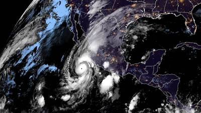 ‘Extremely dangerous’ hurricane Willa approaches Mexico