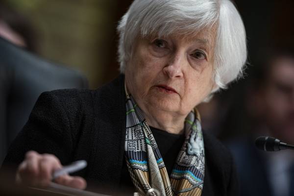 Janet Yellen to signal further US support for deposits at smaller banks