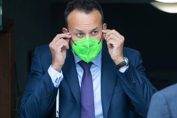 Workers returning to the office do not have to reveal vaccination status – Varadkar