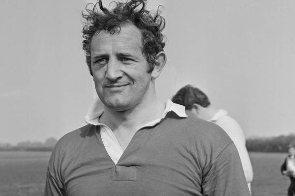 Irish rugby legend Ray McLoughlin dies, aged 82