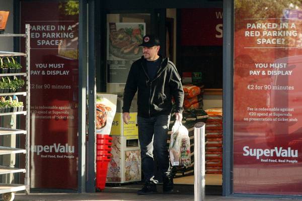 Bake-off: Matt Damon bids farewell to bakery as he prepares to leave Ireland