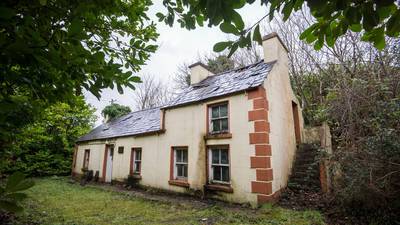Brian Friel’s ‘Dancing at Lughnasa’ Donegal cottage to be preserved