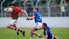 Midfield drives  Carlow on their way past Wicklow