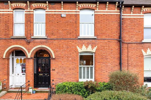 Seconds from the Luas: Walk-in Phibsboro classic for €595K