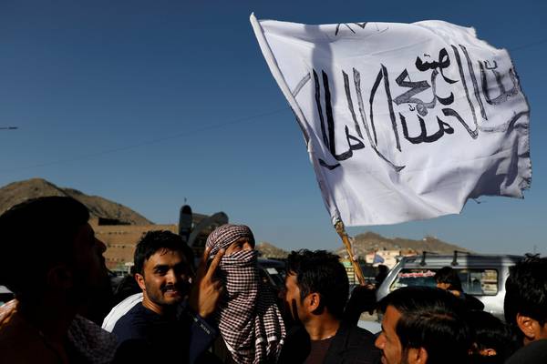 Afghanistan: Taliban deny ceasefire breach after car bomb