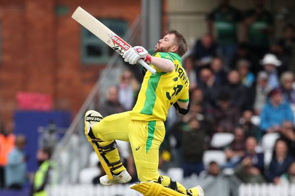 David Warner hits century as Australia hold off late Pakistan surge
