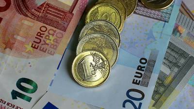 Assets held by Irish-resident SPEs valued at €859bn