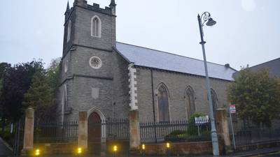 Vandals urinate and defecate in Protestant church in Derry