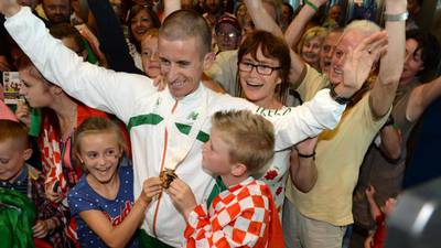 Golden moment: Rob Heffernan arrives in Cork to hero’s welcome