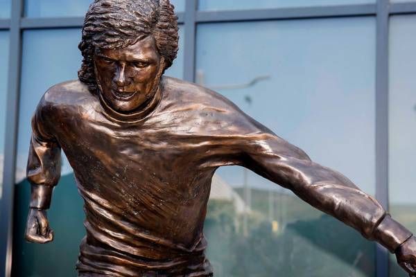 ‘Worse than Ronaldo’s’: fans mock George Best statue in Belfast