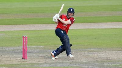 Eoin Morgan bludgeons England to T20 win over Pakistan