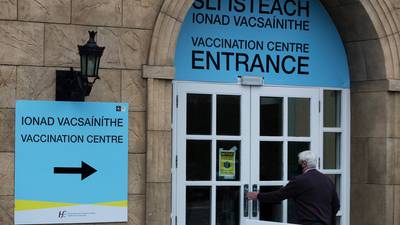 Covid-19: Vaccination of vulnerable under-60s to resume