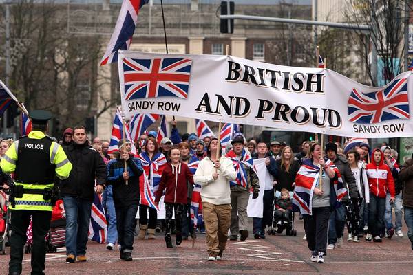British government guidance on union flag reignites NI debate