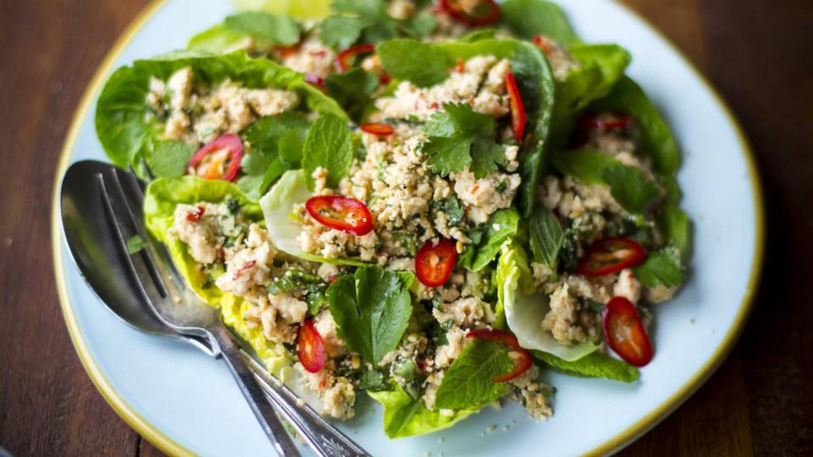 Donal Skehan: Thai chicken salad (larb gai) – The Irish Times