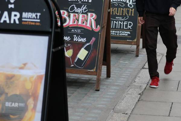 Dublin City Council plans to license sandwich boards criticised by small businesses