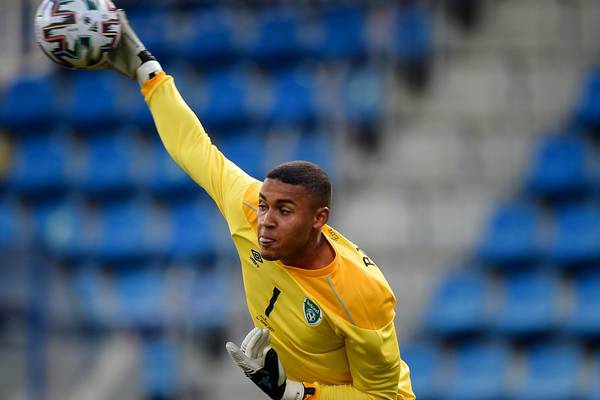 Ireland goalkeeper Gavin Bazunu joins Portsmouth on loan