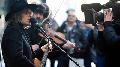 Anger over last minute cancellation of Waterboys gig in Donegal