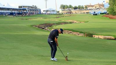 Wallace sets the pace as McIlroy picks up speed in Dubai