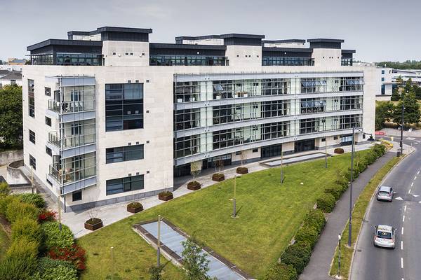 Modern office building in Northwood Campus for €10.75m