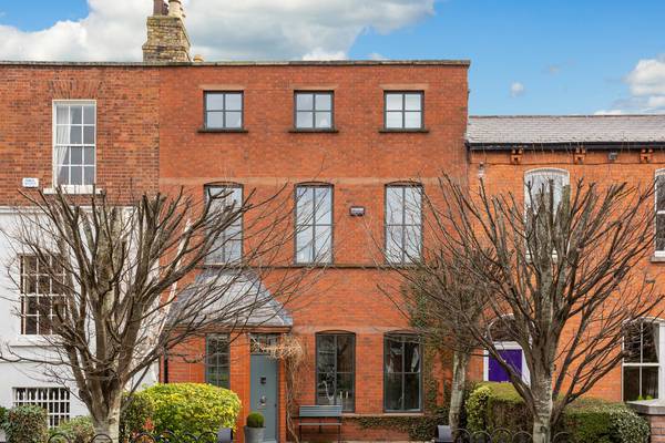 ‘Transcending style’ on Tritonville Road with oval diningroom and secret stairs for €1.95m