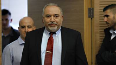 Israel’s defence minister Avigdor Lieberman quits over Gaza truce