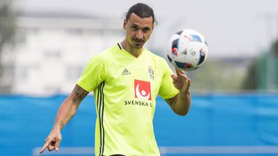 Zlatan Ibrahimovic is not allowed travel to Manchester