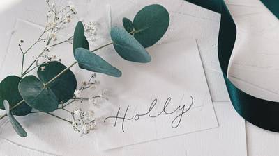 How to make charming Christmas place cards