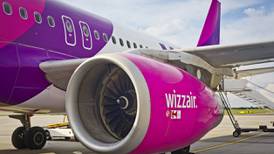 Wizz Air forecasts better annual profit range as rivals struggle