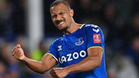 Rondón double strike sends Everton into FA Cup quarters