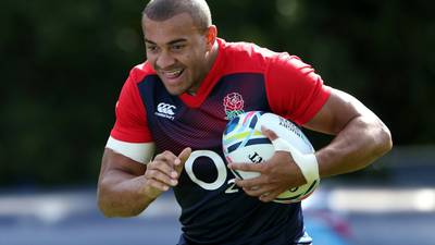 England coach Stuart Lancaster remains calm in eye of the storm
