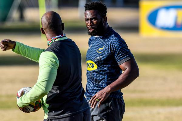 Siya Kolisi among new Springboks players to test positive for Covid-19