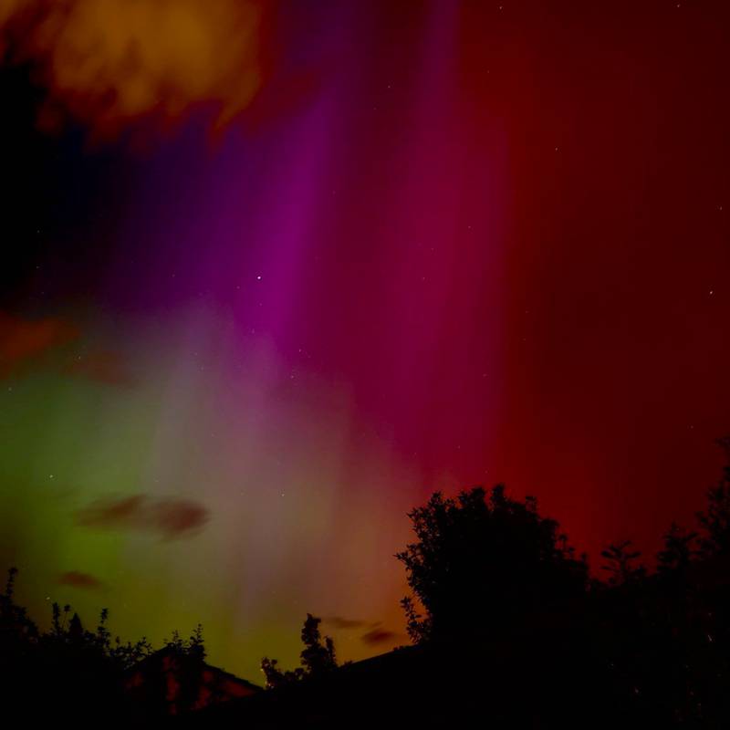 Northern Lights make rare appearance in skies over Ireland