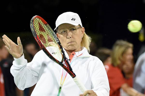 Navratilova to commentate at Wimbledon despite BBC pay gap comments