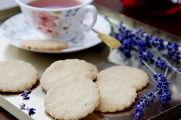 Lavender shortbread biscuits