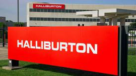 Halliburton warns of slower growth as US rig count drops