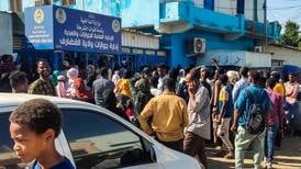 UN food agency pauses Sudan aid to 800,000 people as fighting spreads