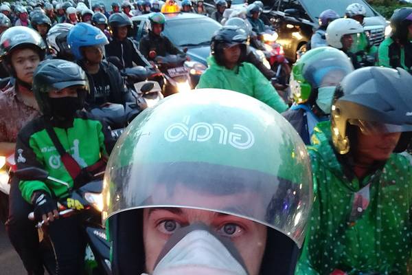 Learning to be zen while motorcycle commuting in Jakarta