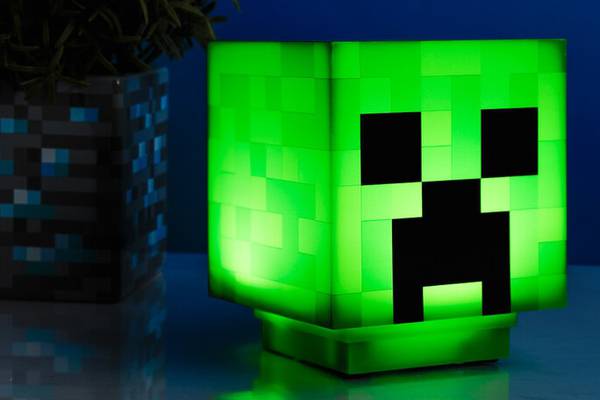 Minecraft Creeper light: a nice, shiny scare at bedtime