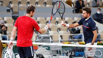 Wawrinka shows Andy Murray no mercy on opening day of French Open