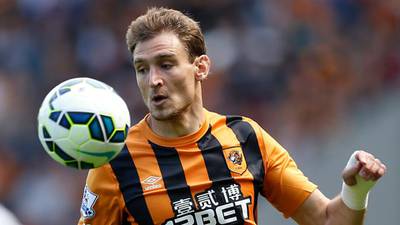 West Ham complete the signing of Nikica Jelavic from Hull City