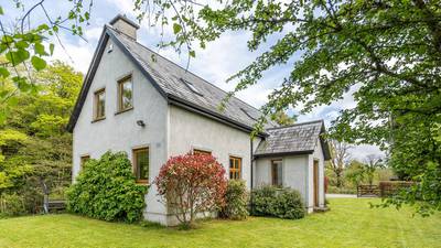 River cottage hideaway in famed walking region for €275,000