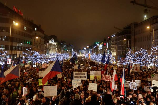 Czechs call for billionaire prime minister to resign