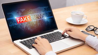 How to protect yourself from fake news and propaganda online