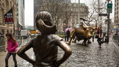 Wall Street ‘Charging Bull’ sculptor unhappy with ‘Fearless Girl’